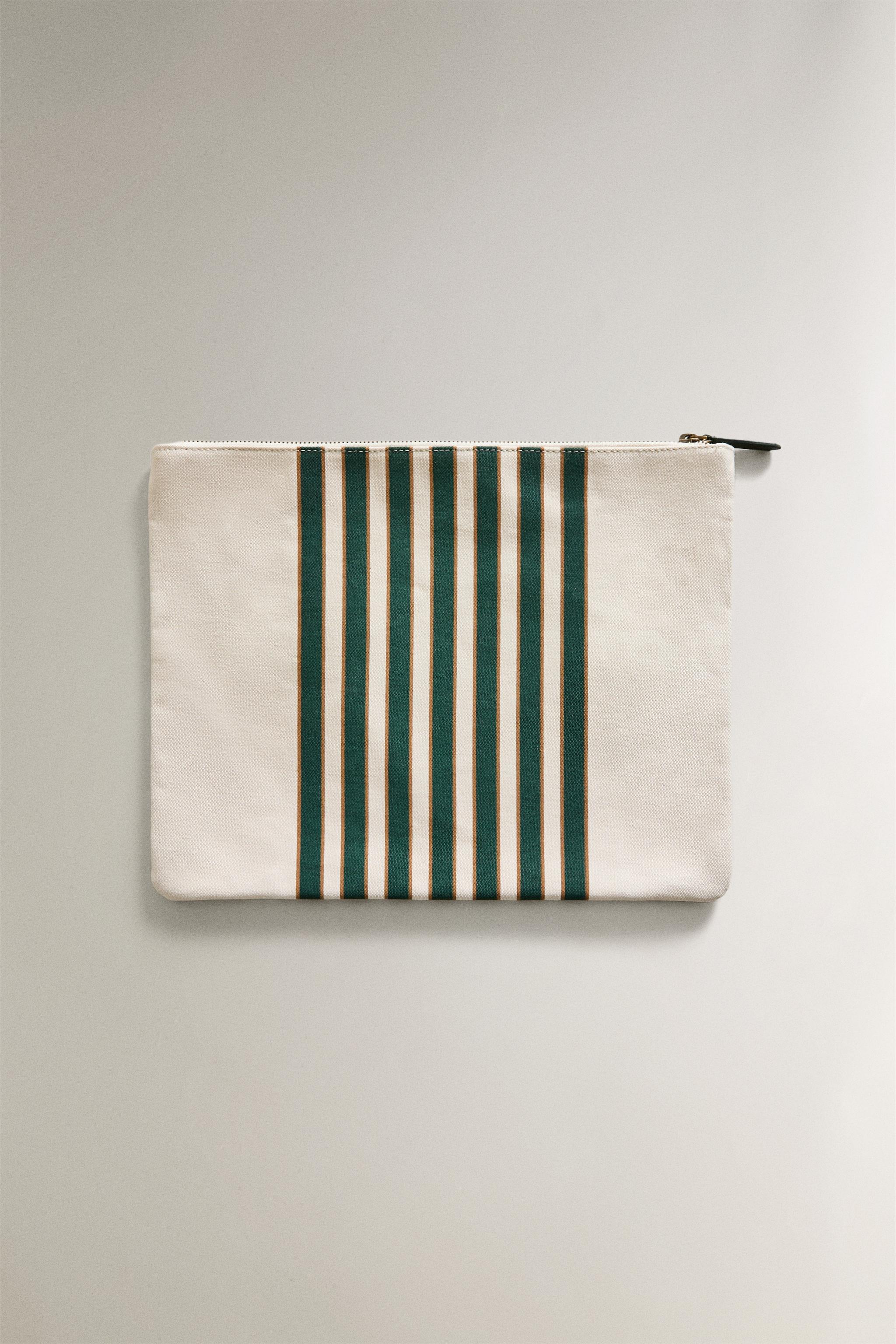 STRIPED TRAVEL BAG